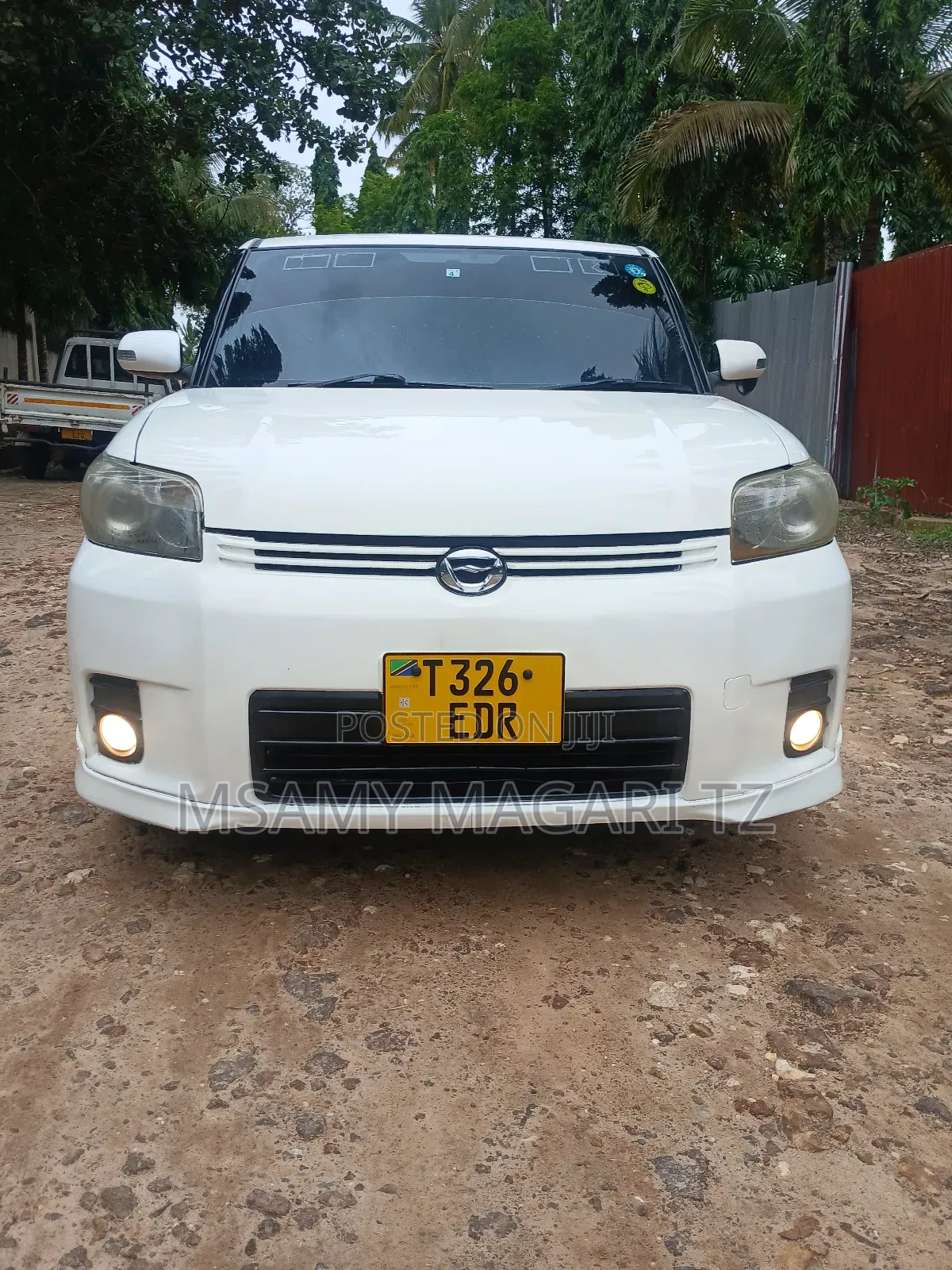 Toyota Corolla Rumion Hatchback 1.8 FWD 2009 White