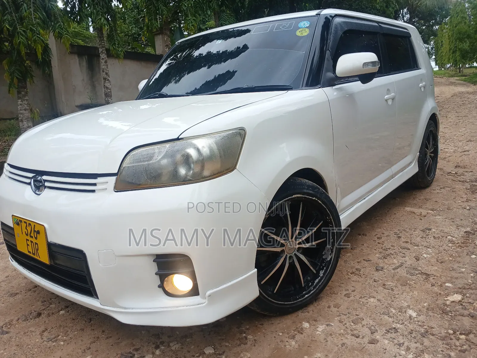 Toyota Corolla Rumion Hatchback 1.8 FWD 2009 White