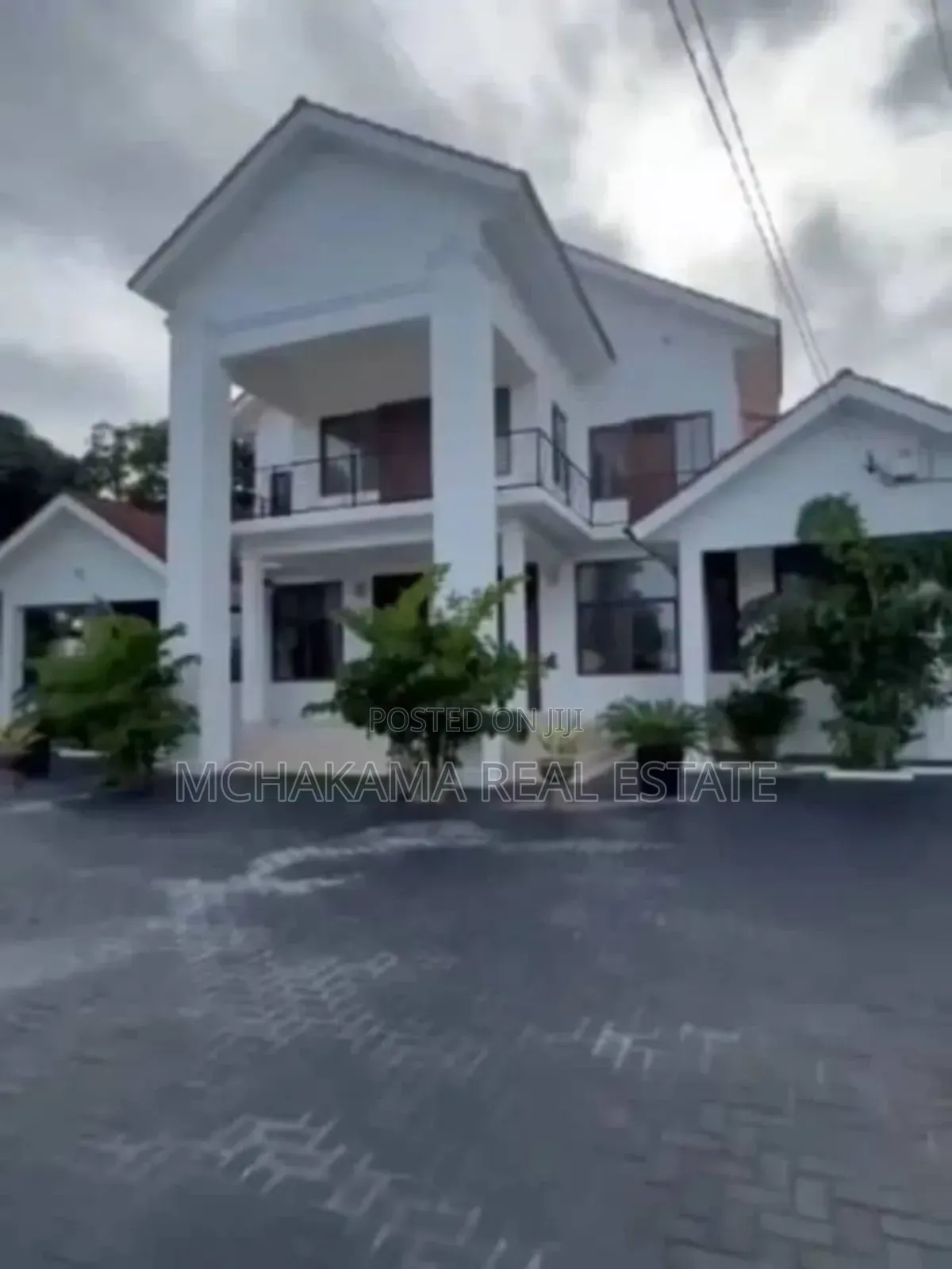 4bdrm Block of Flats in Mchakama Real Estate, Mbweni for sale