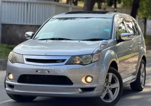 Mitsubishi Outlander 2009 Silver