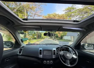Mitsubishi Outlander 2009 Silver