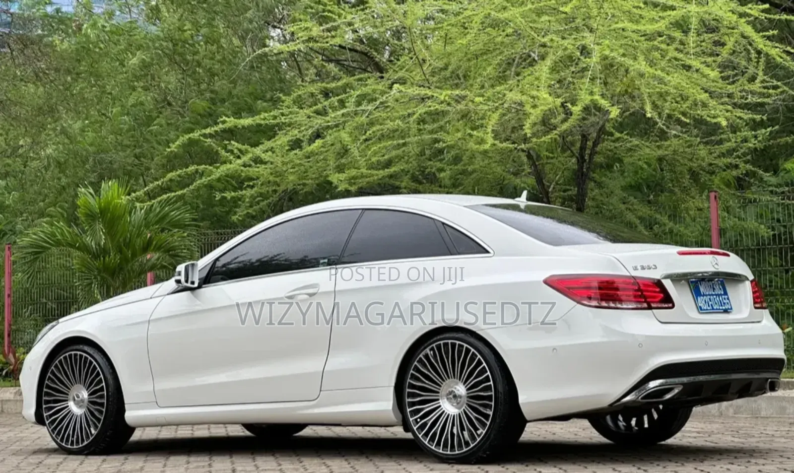 Mercedes-Benz E350 2014 Off white