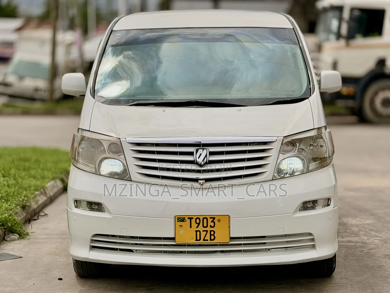 Toyota Alphard 2006 White