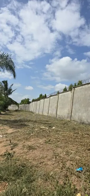 Shamba Kuubwa Linauzwa Dundani Mkuranga