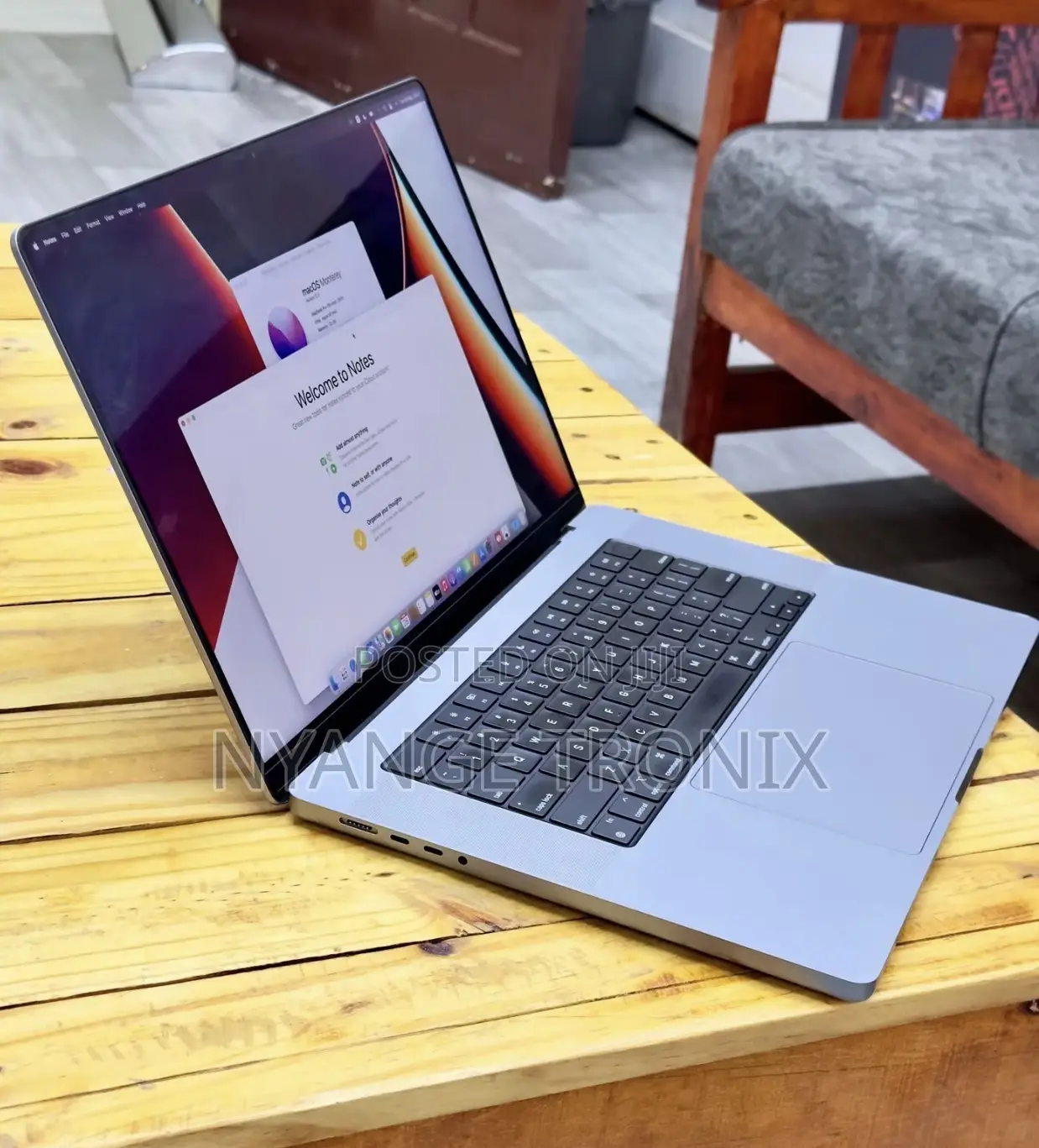 Laptop Apple MacBook Pro M1 64GB Apple M1 Max SSD 1T