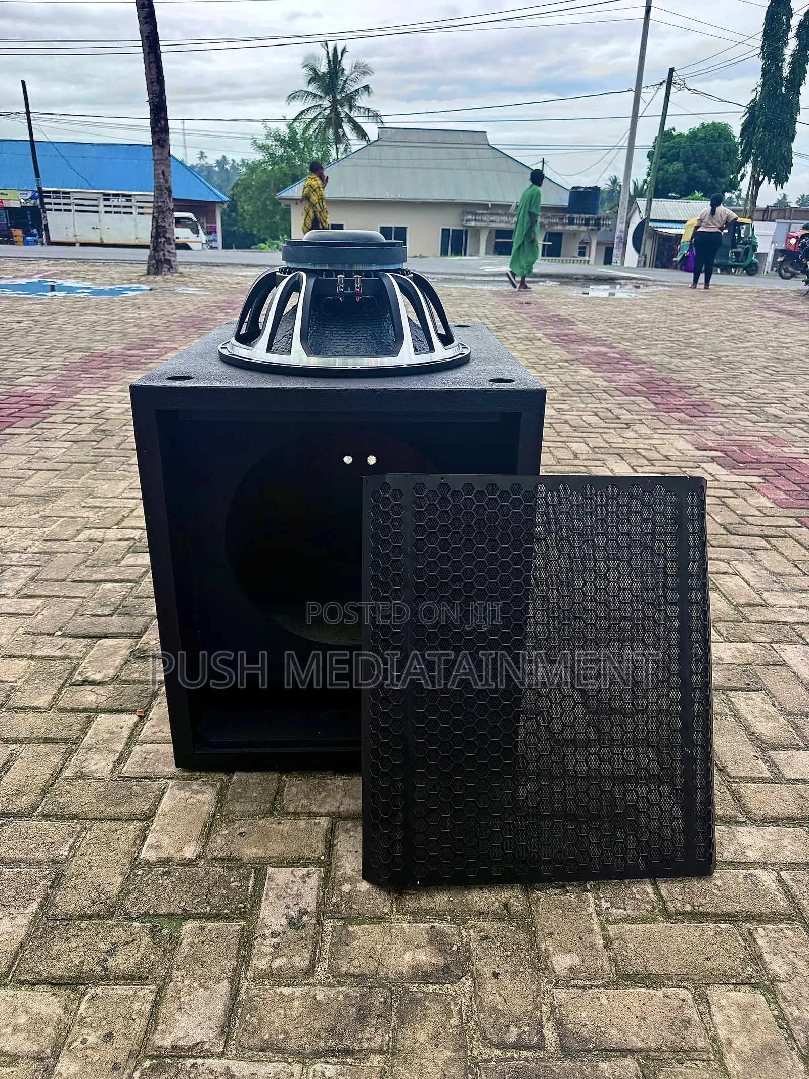 Speaker Bass Single 18 Inch