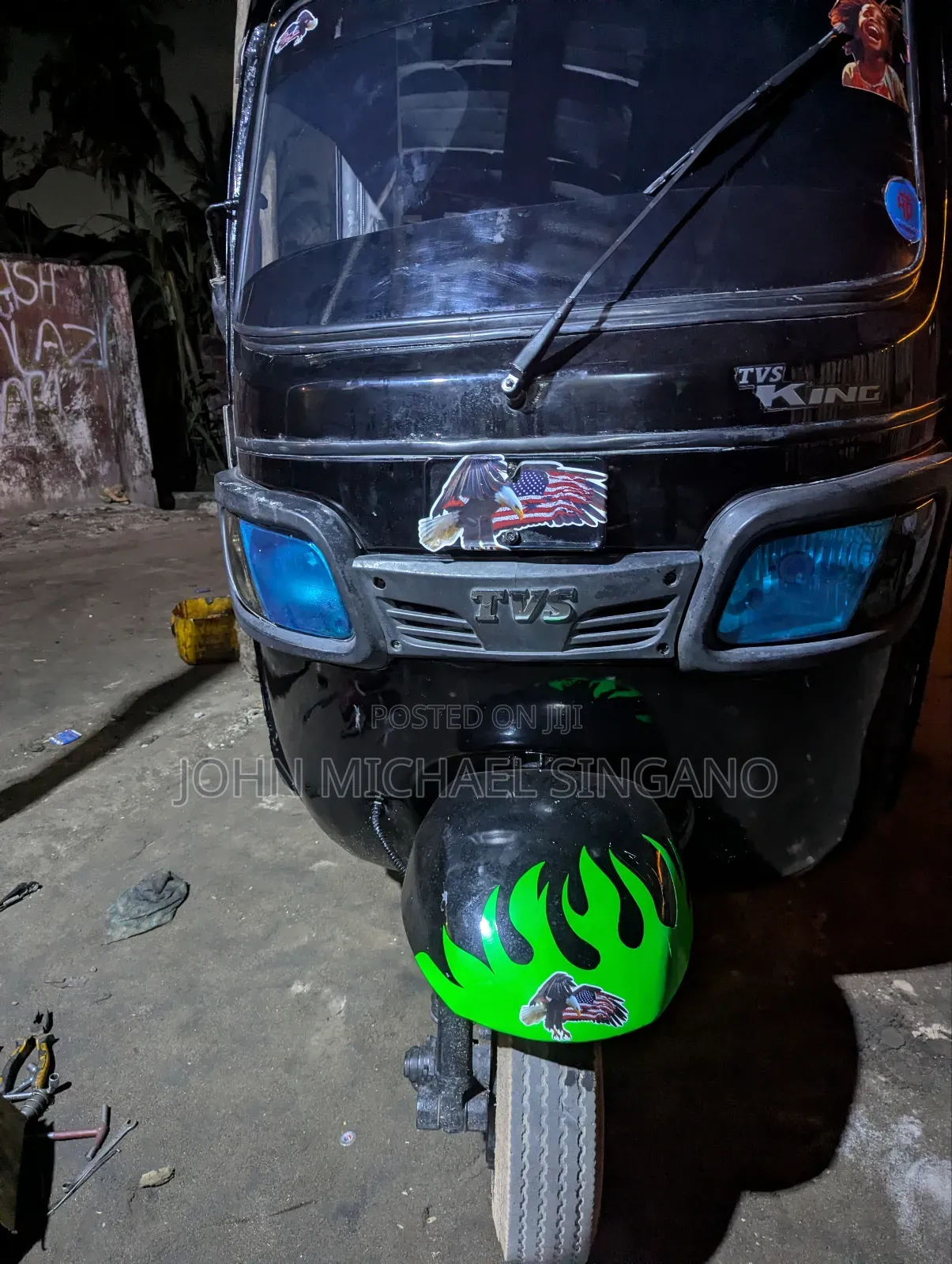 Bajaj Avenger 200 2023 Black