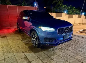 Volvo XC90 T6 R-Design AWD (2.0L 4cyl 8A) 2017 Ivory