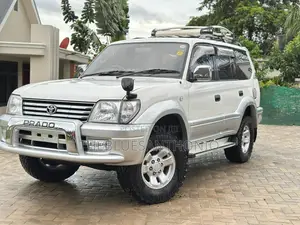 Toyota Land Cruiser Prado 2000 Silver