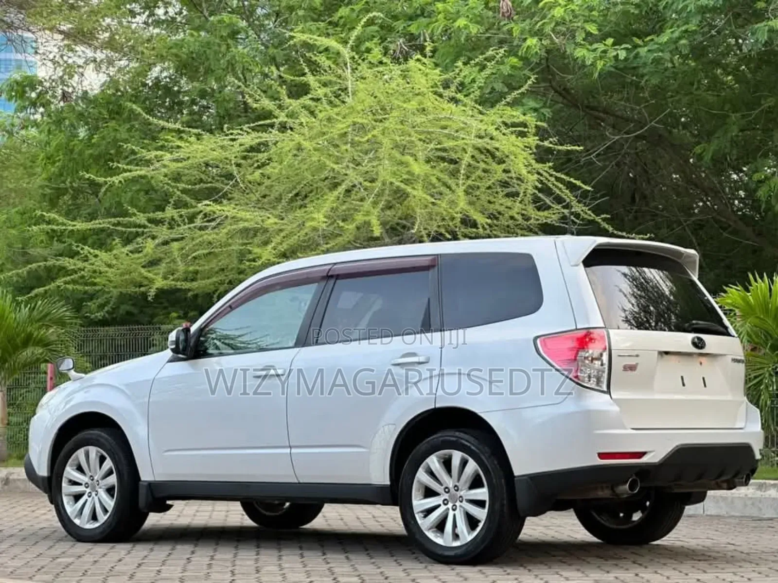 Subaru Forester 2012 Ivory