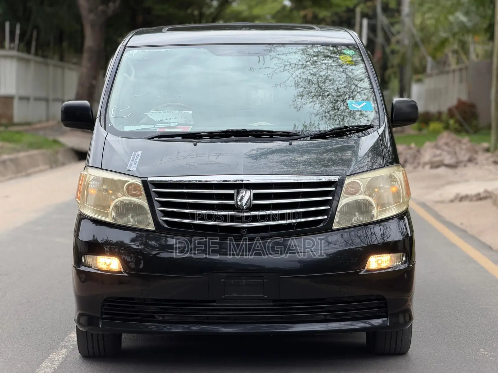 Toyota Alphard 2005 Black