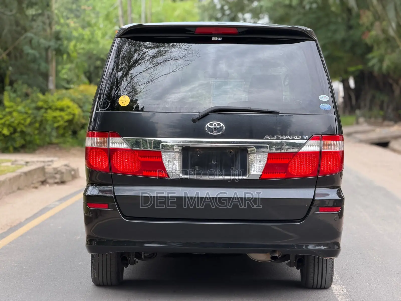 Toyota Alphard 2005 Black
