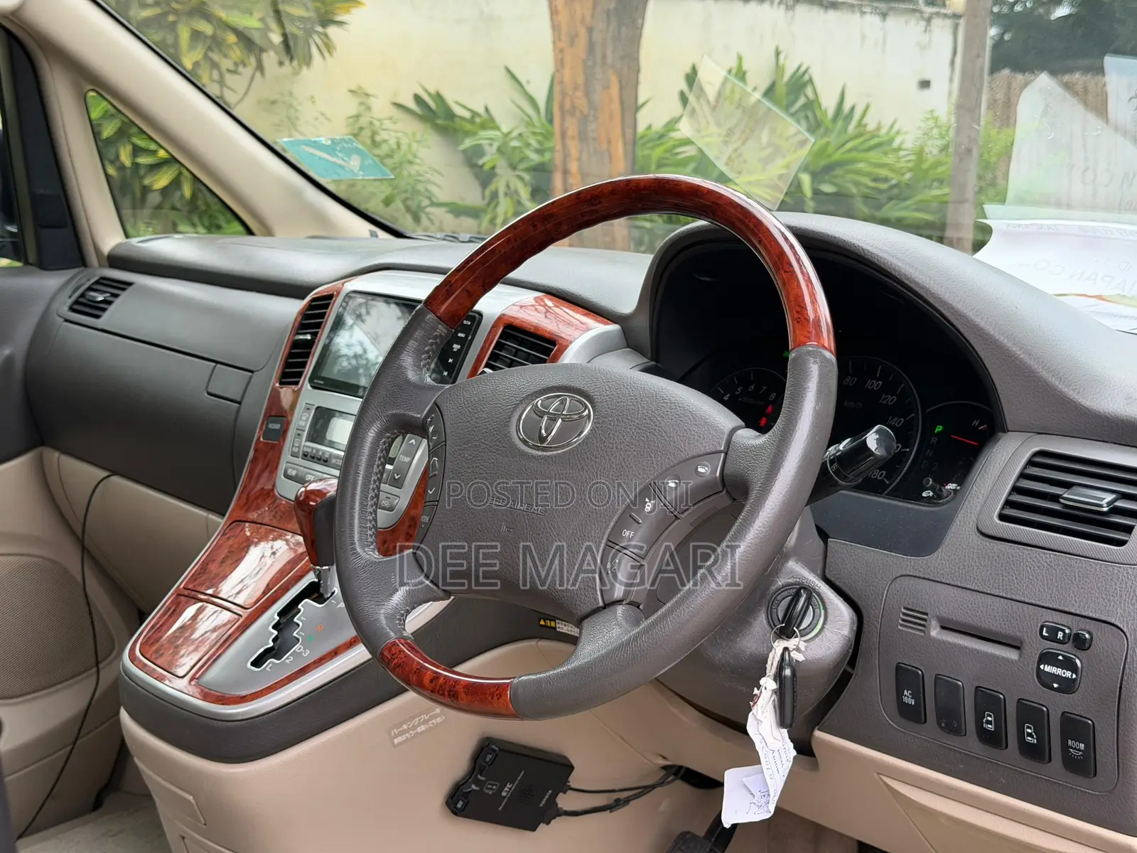 Toyota Alphard 2005 Black