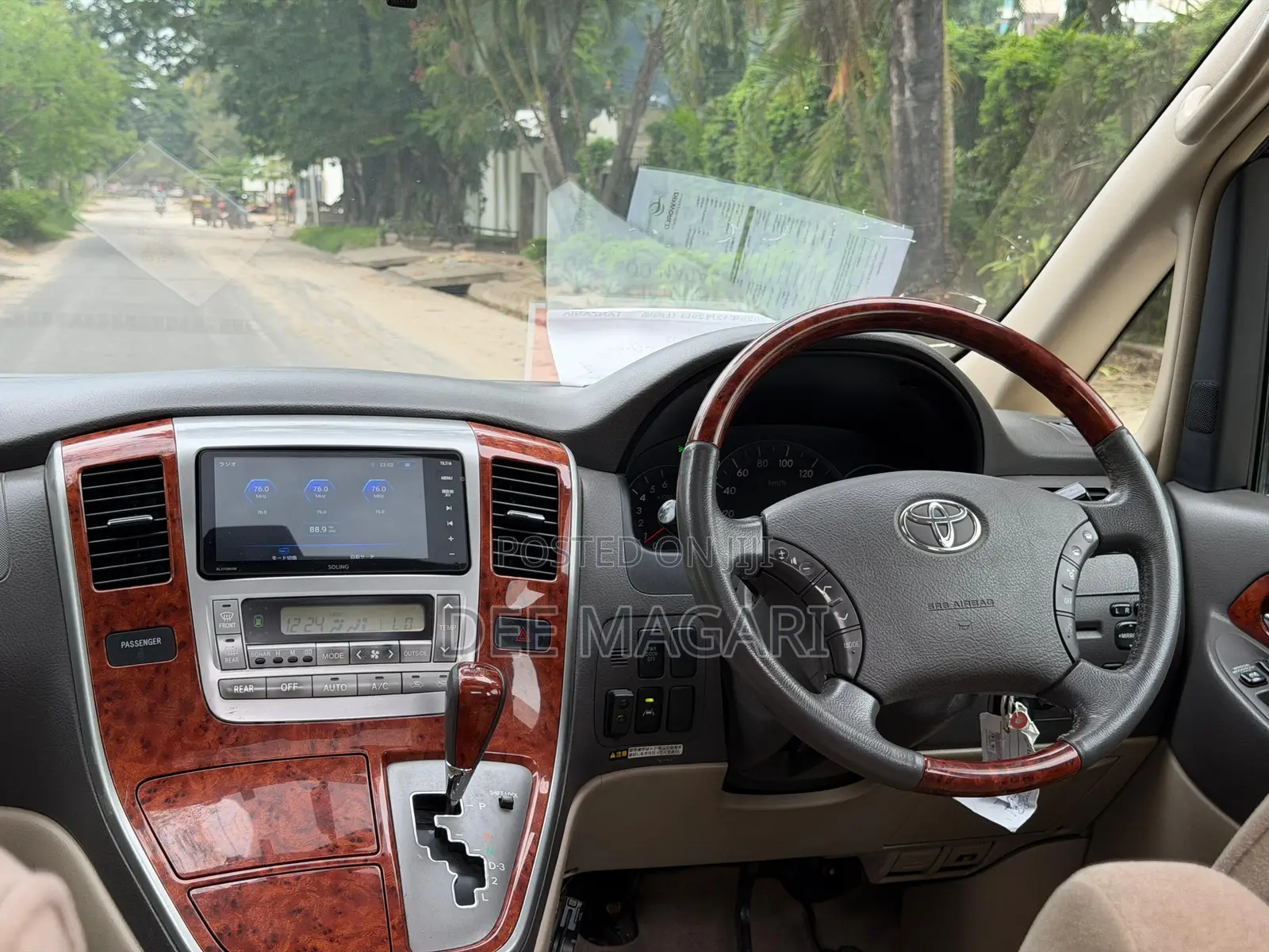Toyota Alphard 2005 Black