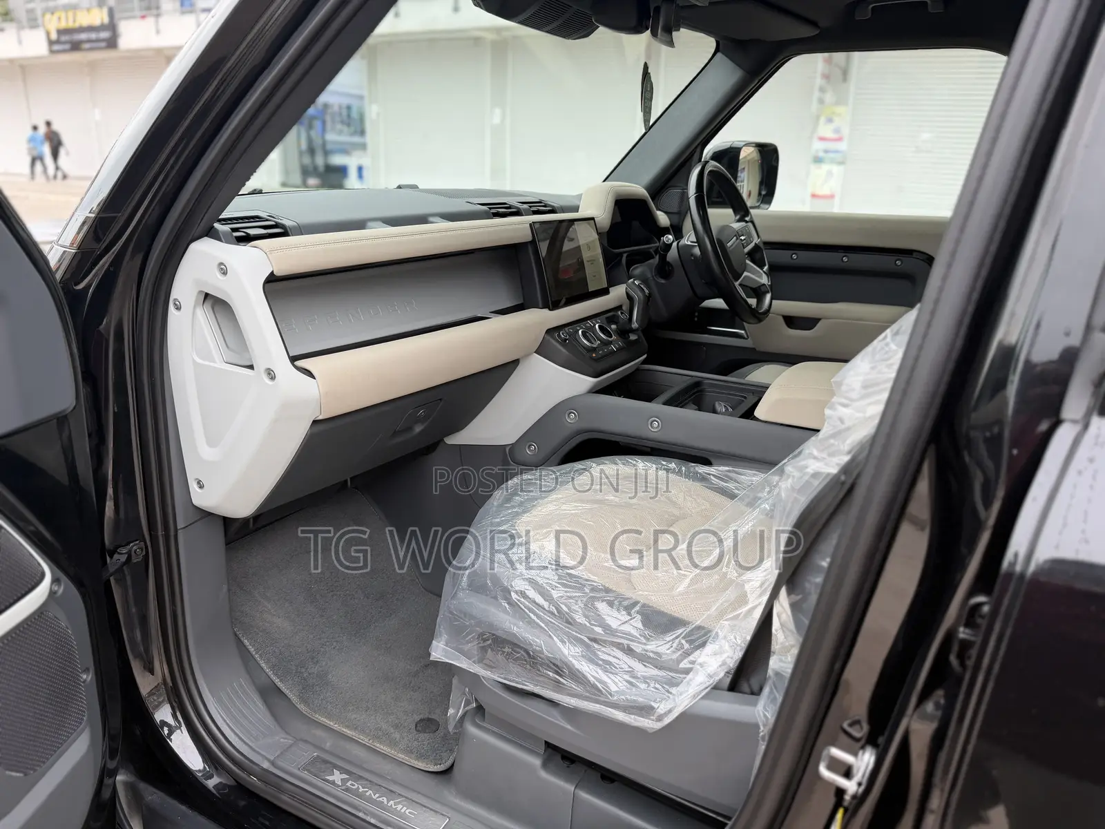 Land Rover Defender X-Dynamic SE 2023 Black