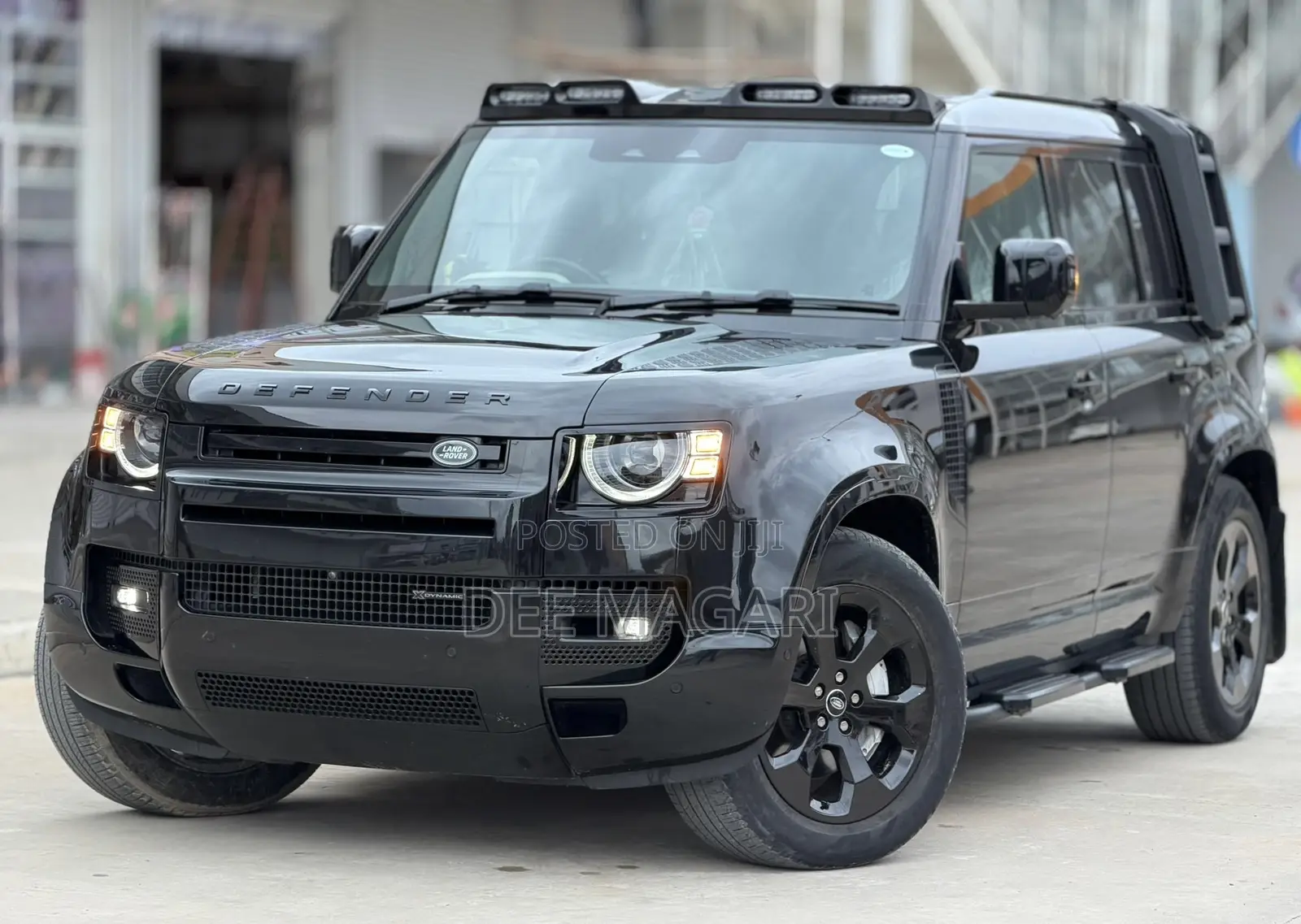 Land Rover Defender X-Dynamic SE 2023 Black