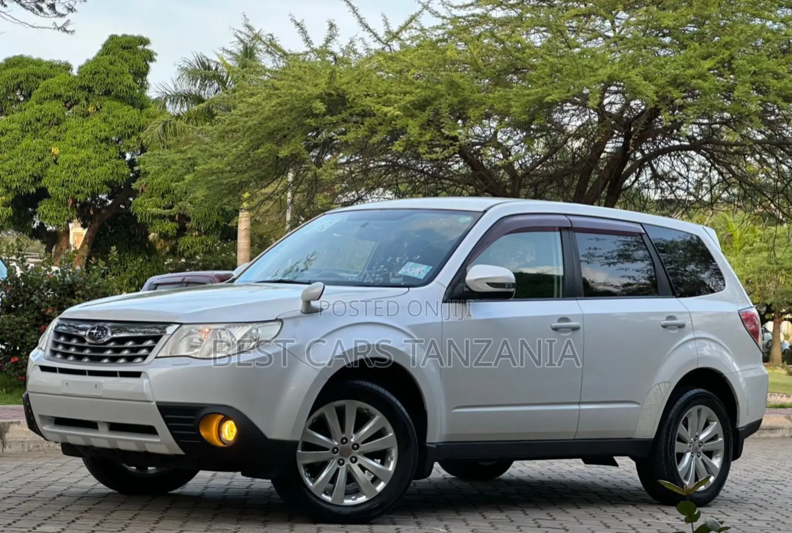 Subaru Forester 2011 White