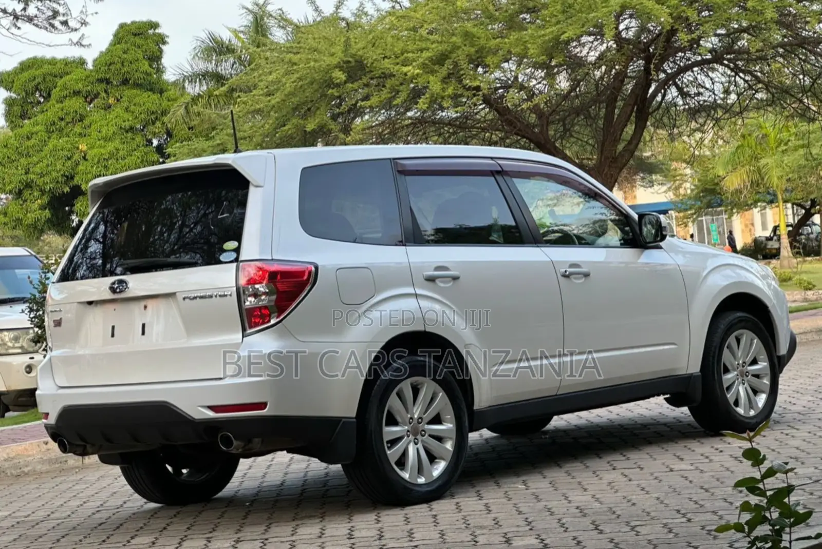 Subaru Forester 2011 White