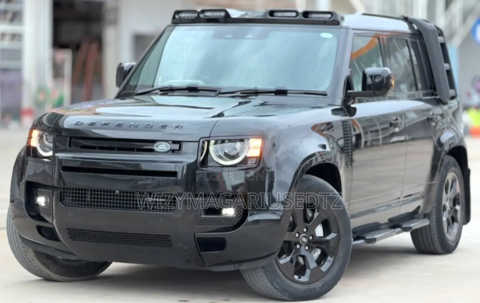 Land Rover Defender X-Dynamic SE 2023 Matt Black