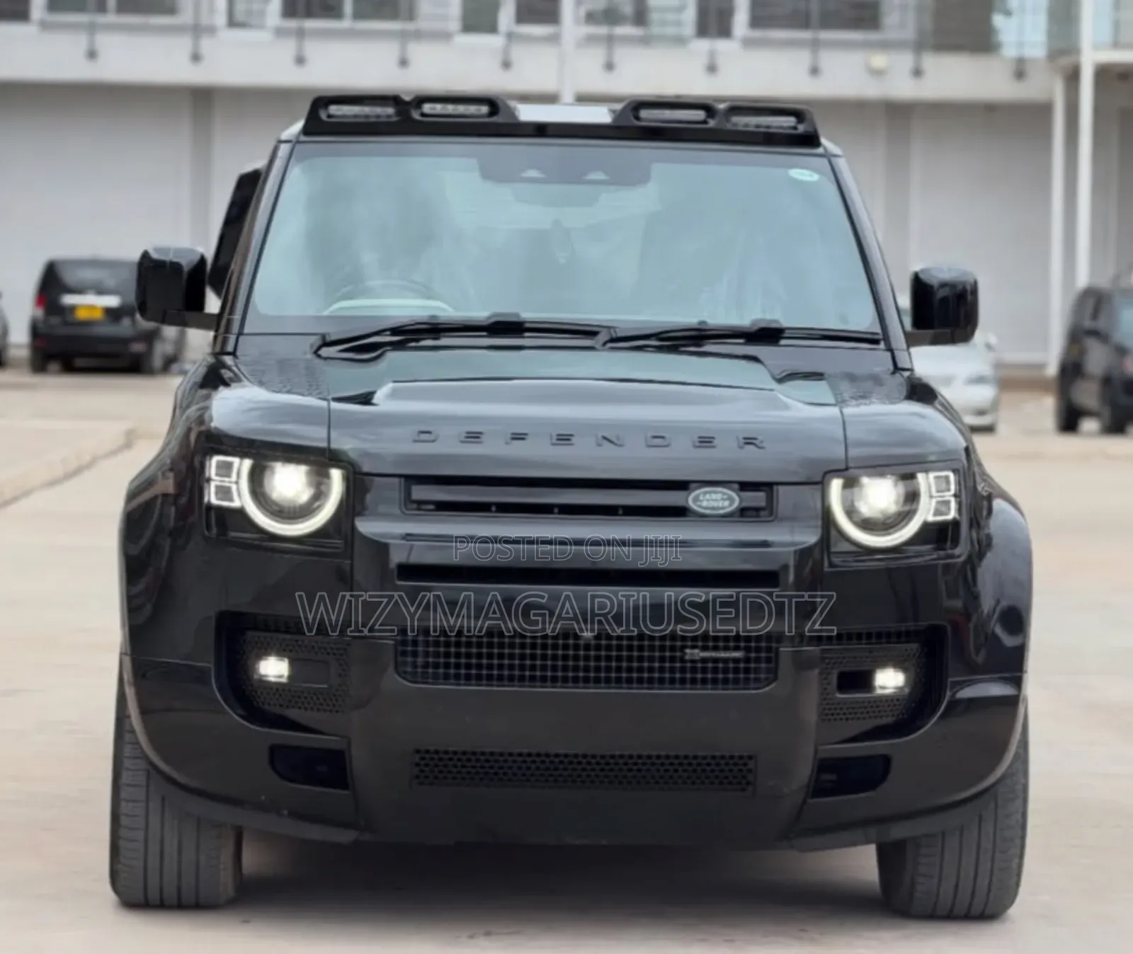 Land Rover Defender X-Dynamic SE 2023 Matt Black