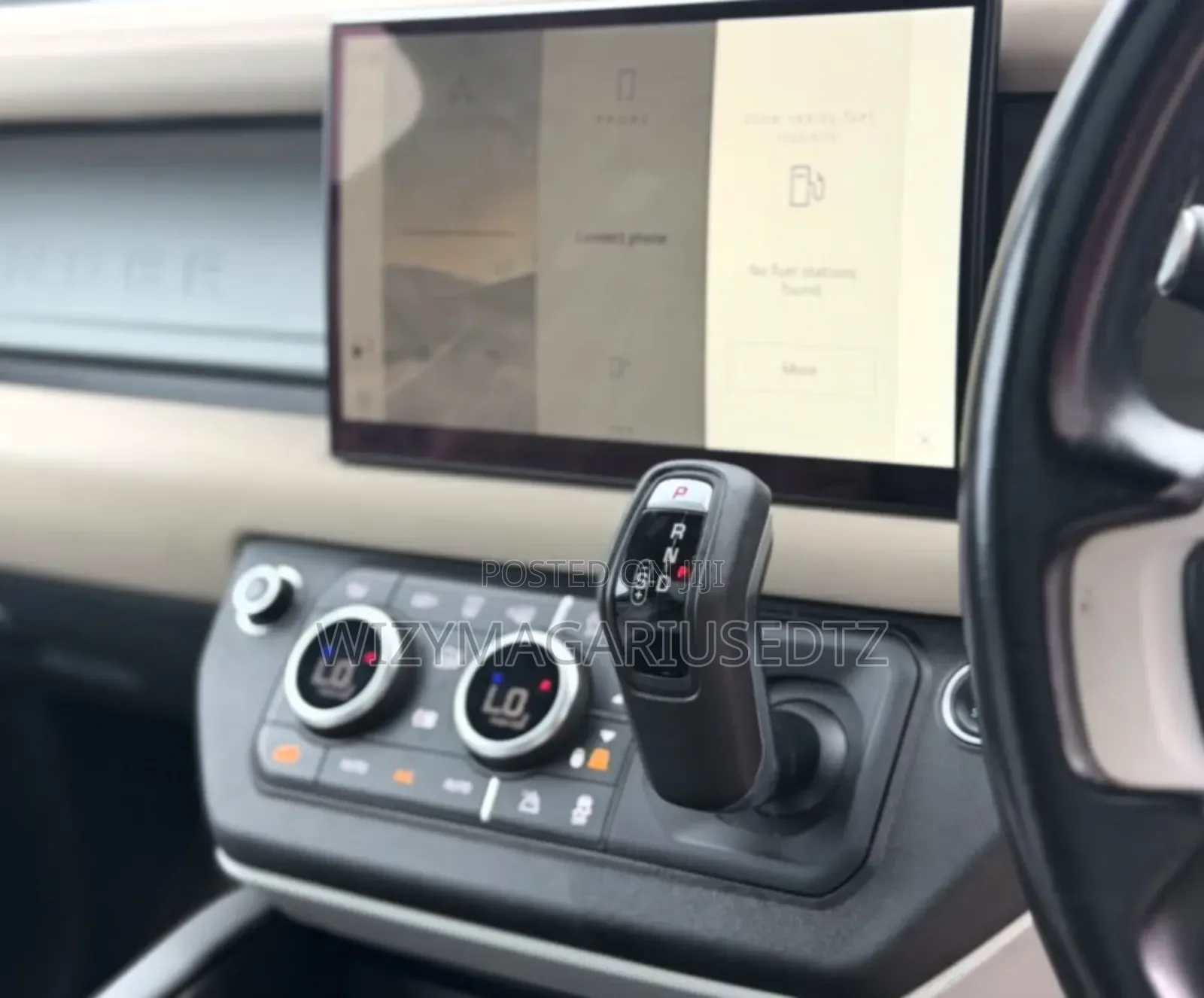 Land Rover Defender X-Dynamic SE 2023 Matt Black