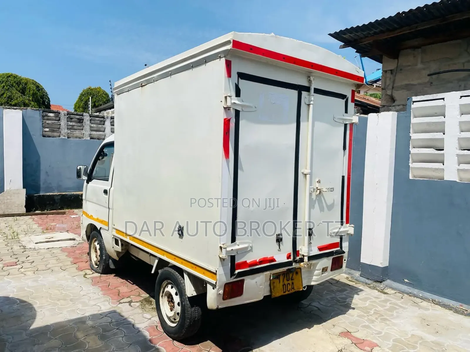 Daihatsu Hijet 1998 White