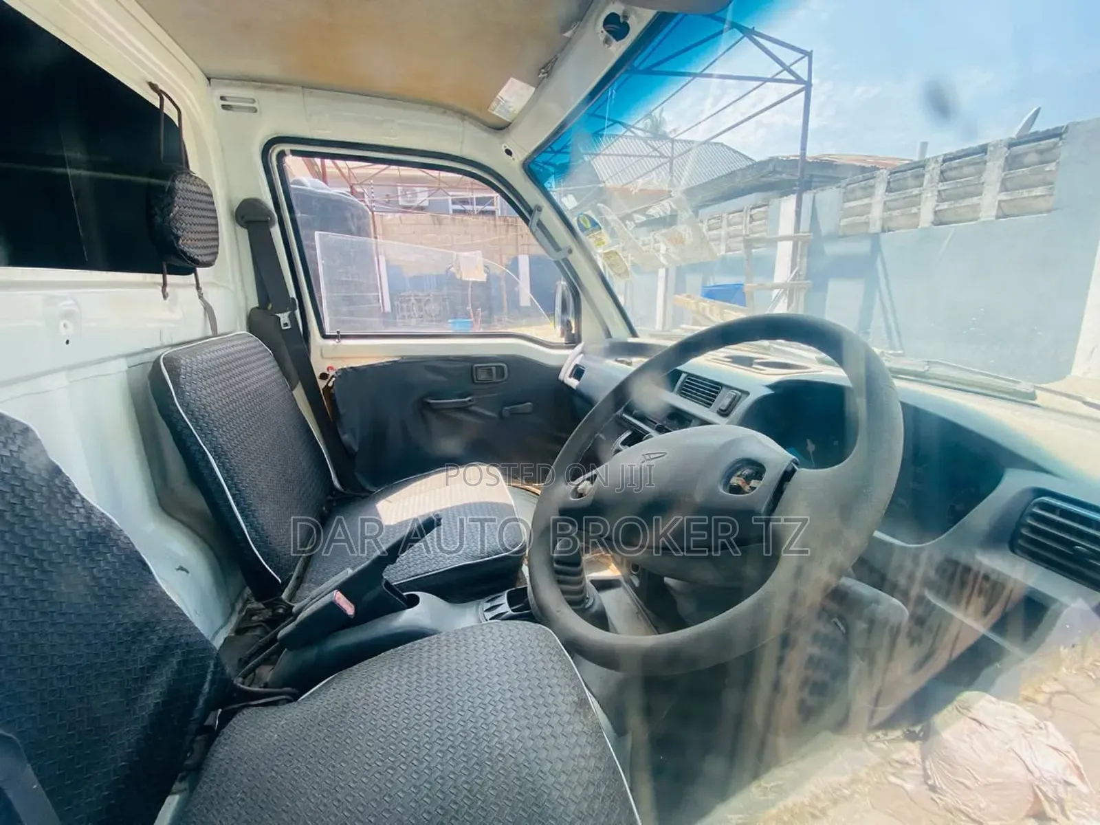 Daihatsu Hijet 1998 White