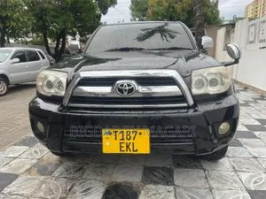 Toyota Hilux Surf 2007 Black