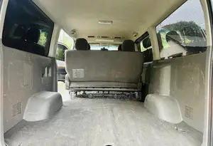Toyota HiAce 2005 Silver