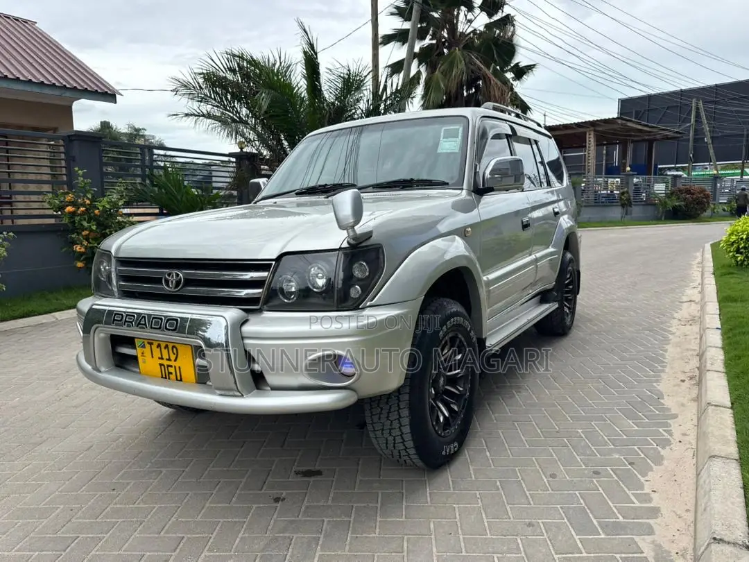 Toyota Land Cruiser Prado 2002 Silver