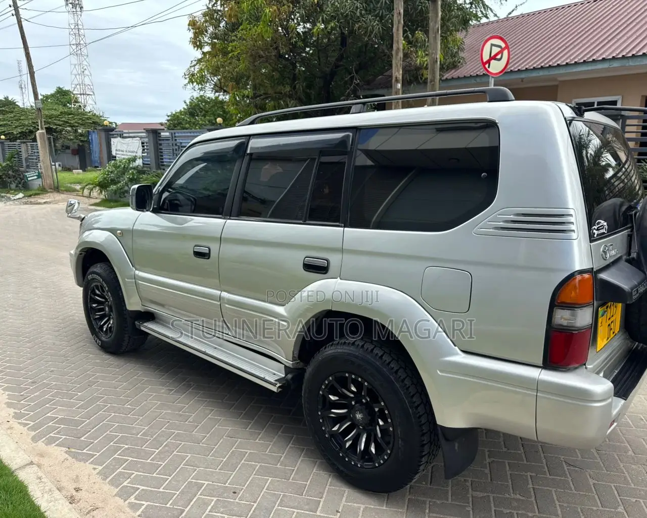 Toyota Land Cruiser Prado 2002 Silver