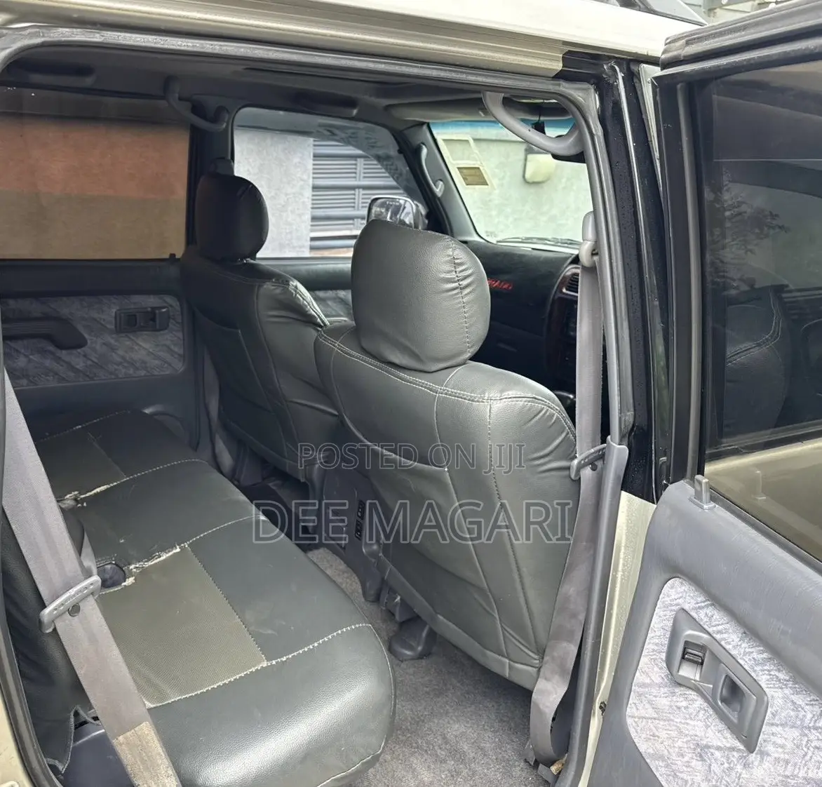 Toyota Land Cruiser Prado 2000 Silver