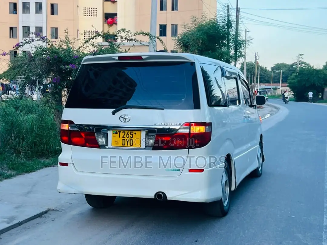 Toyota Alphard 2006 White