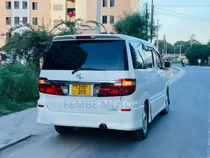 Toyota Alphard 2006 White