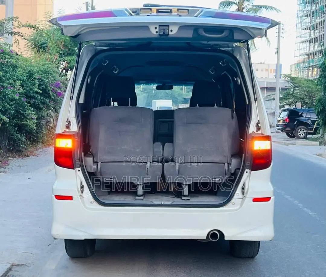 Toyota Alphard 2006 White