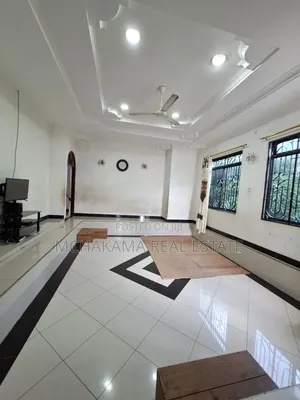 4bdrm Block of Flats in Mchakama Real Estate, Kunduchi for sale