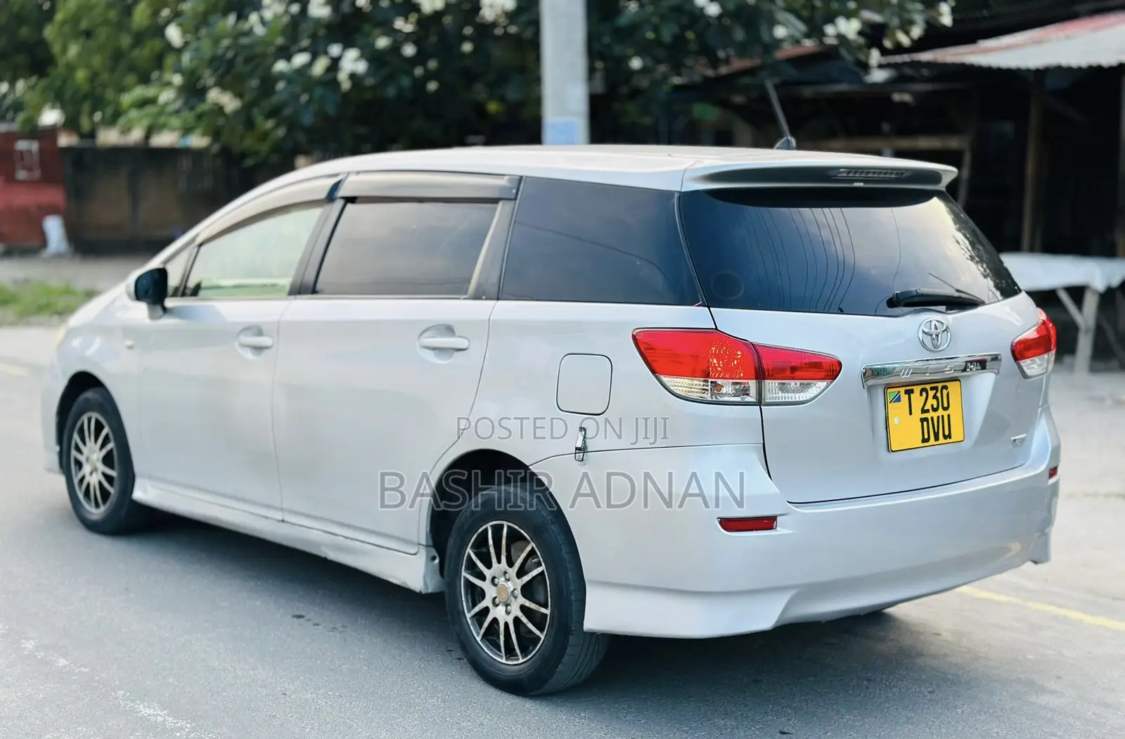 Toyota Wish 2009 Silver