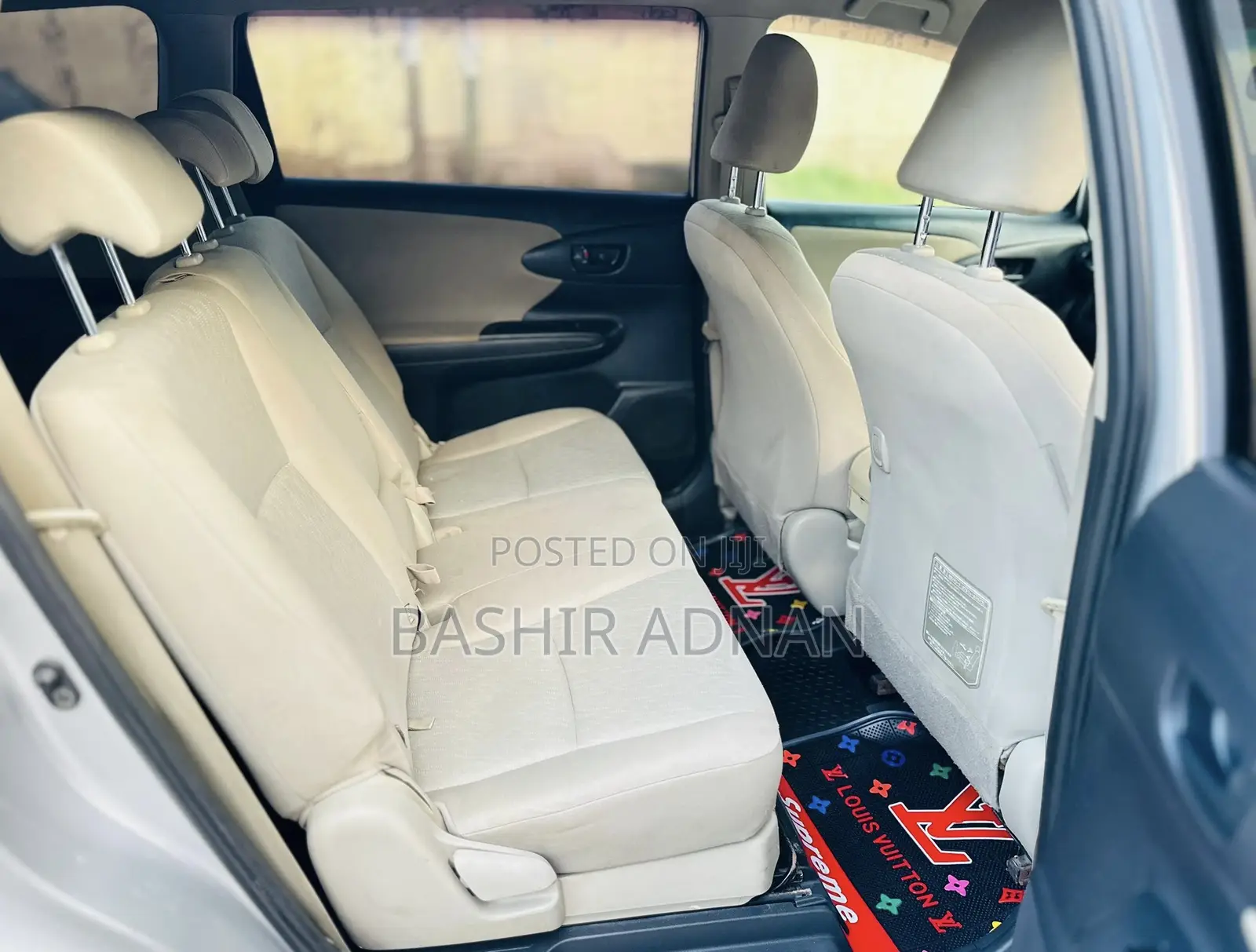 Toyota Wish 2009 Silver