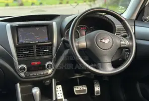 Subaru Forester 2011 Off white