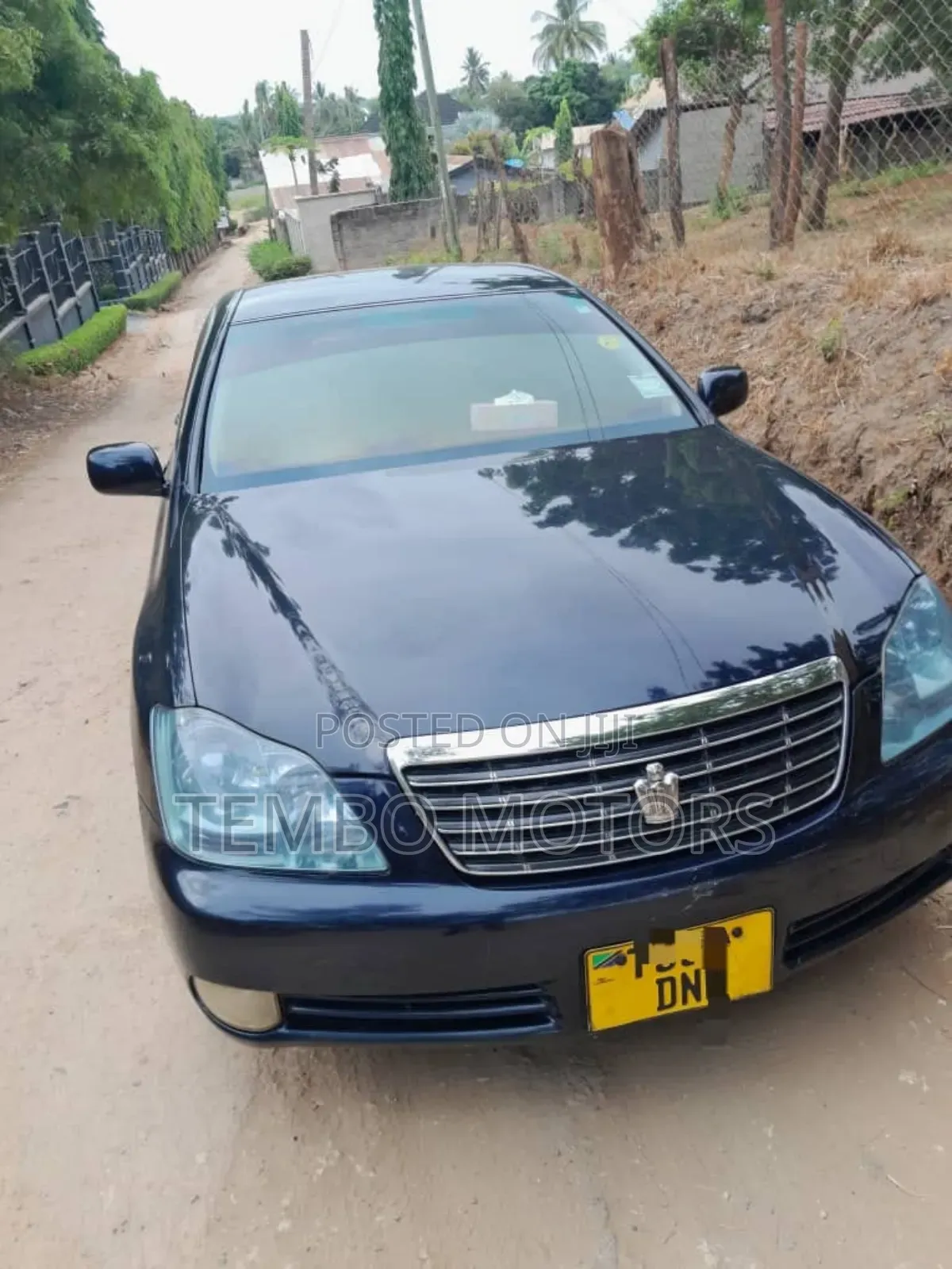 Toyota Crown Royale 2005 Blue