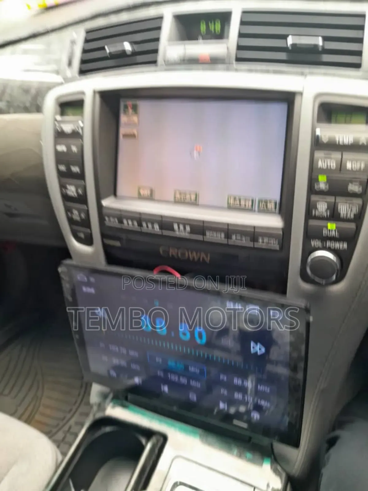 Toyota Crown Royale 2005 Blue