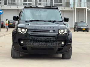New Land Rover Discovery 2023 Black