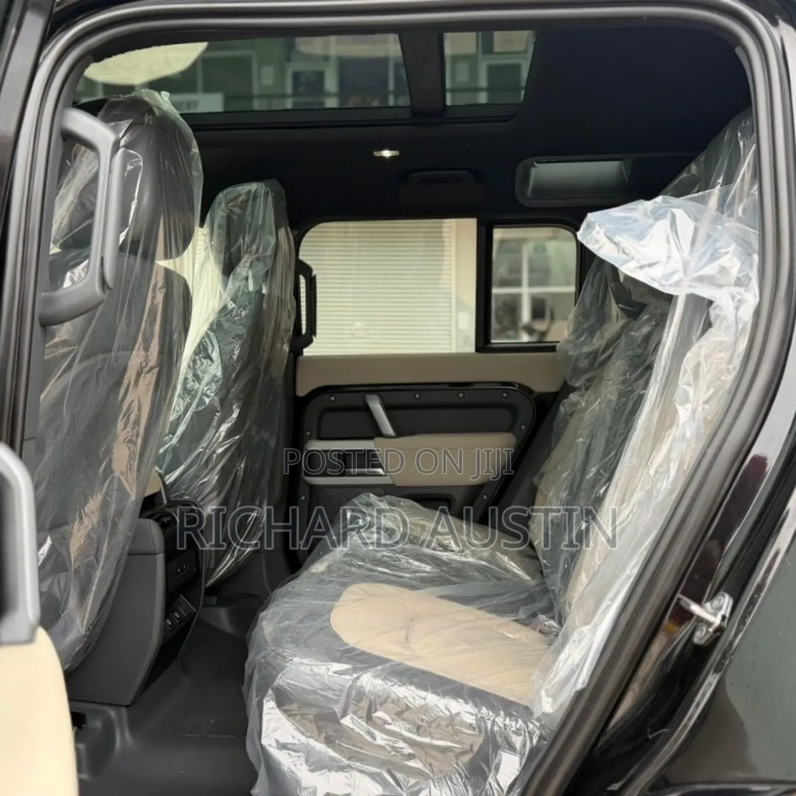 New Land Rover Discovery 2023 Black