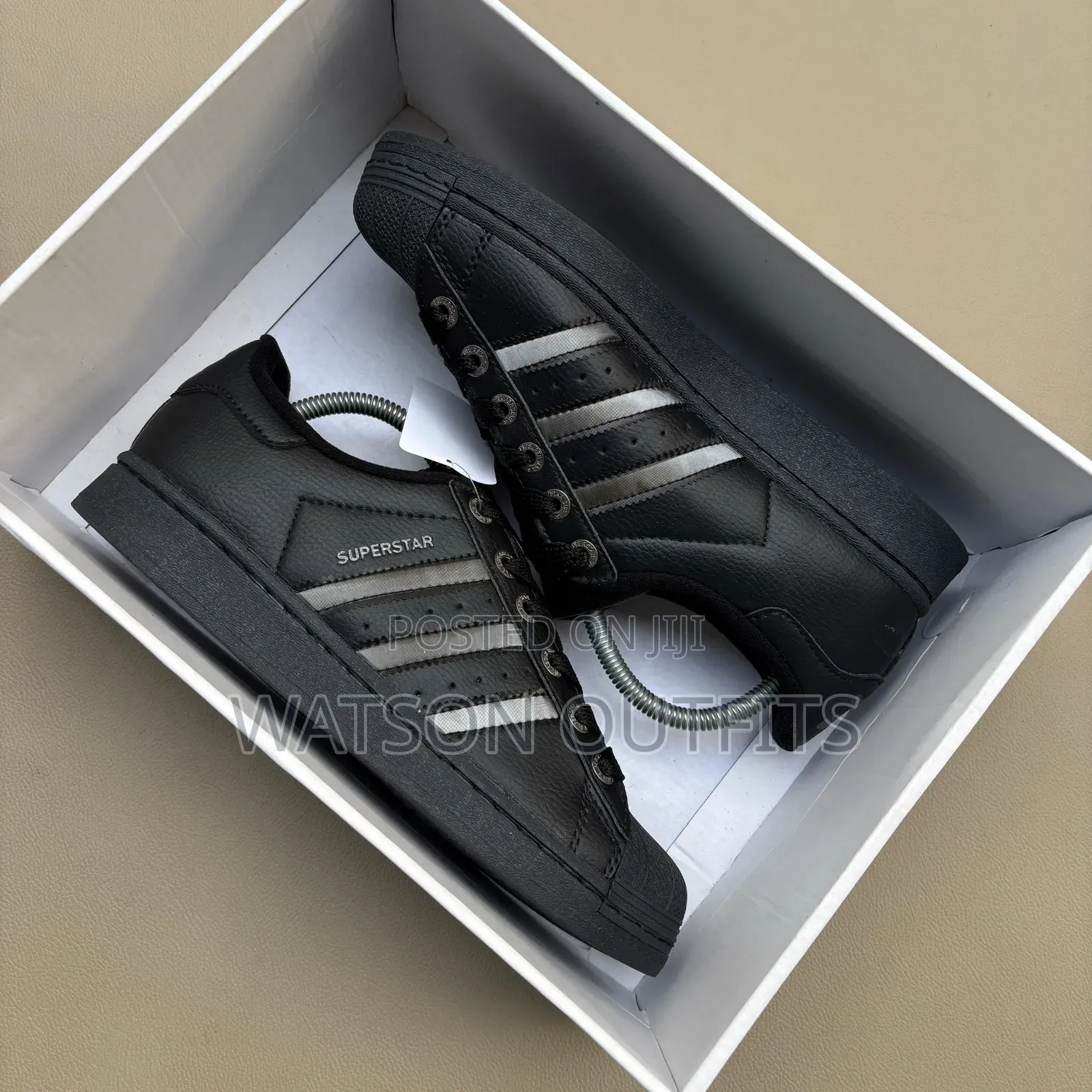 Full Boxed Men's Leather Sneakers Adidas Brands Quality