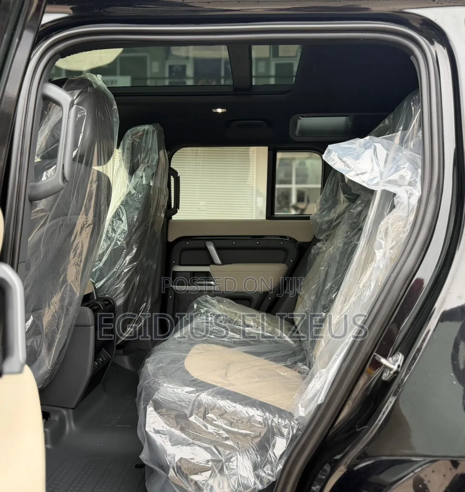 Land Rover Defender 2023 Black