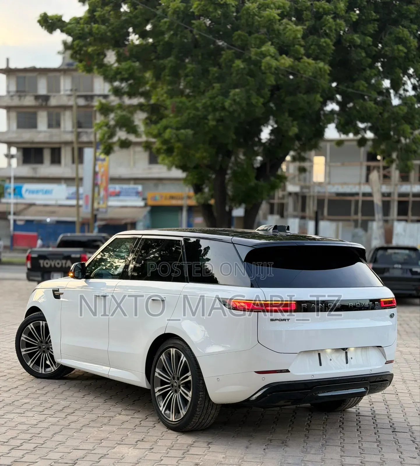Land Rover Range Rover Sport 2023 White
