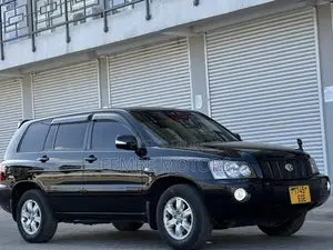 Toyota Kluger 2002 Black