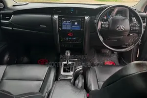 Toyota Fortuner 2021 Gray