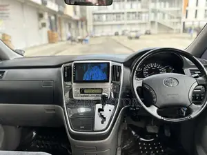 Toyota Alphard 2006 Silver