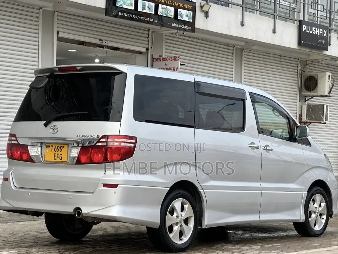 Toyota Alphard 2006 Silver